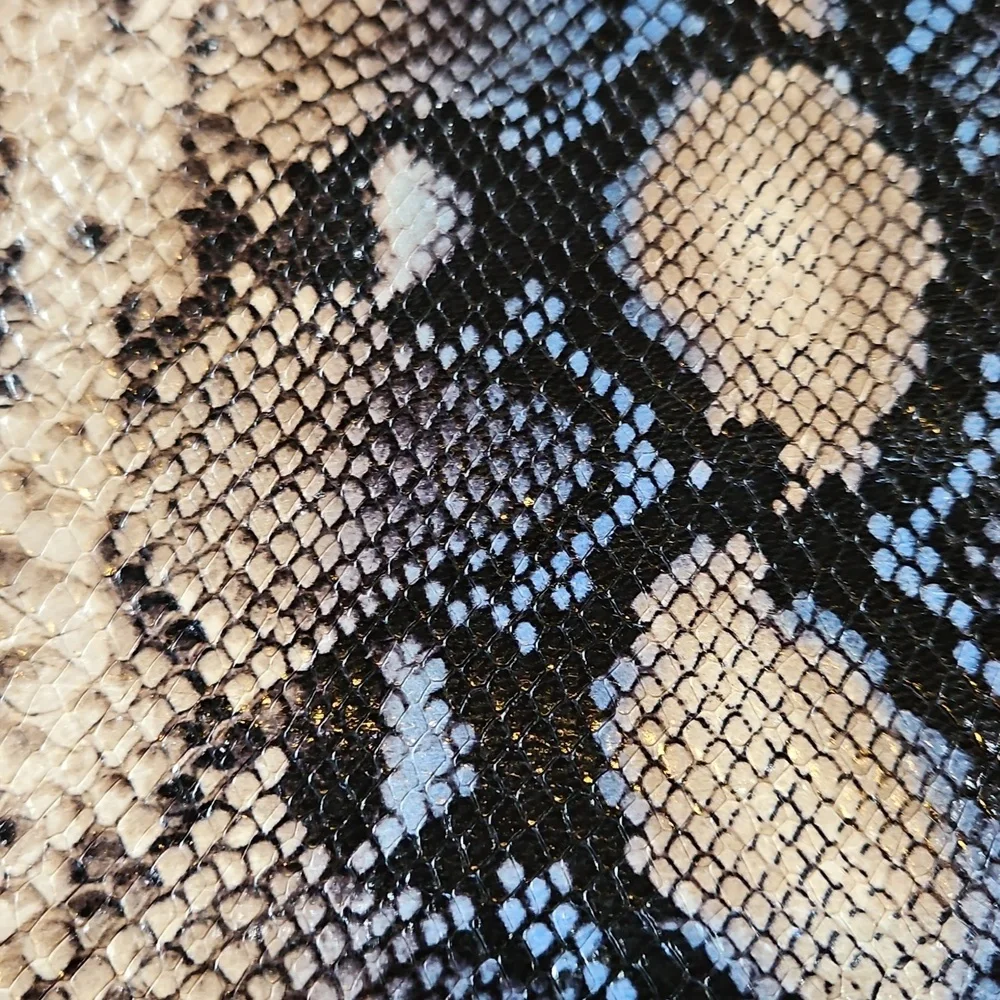 Banana Republic Snake Skin Embossed Leather Clutch Oversized Buttery Soft NWT - Picture 8 of 16